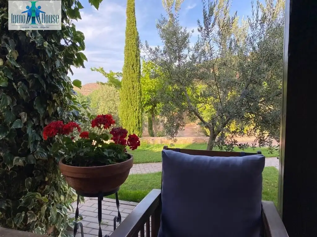Jardín de Casa o chalet en venta en Alcaraz con Jardín privado y Amueblado