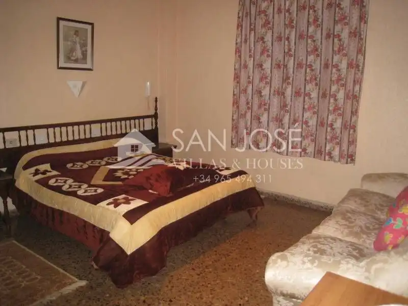 Schlafzimmer von Gebäude zum Verkauf in Aspe