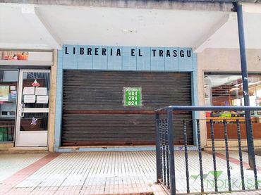 Business premises for sale in Poligono de Riano