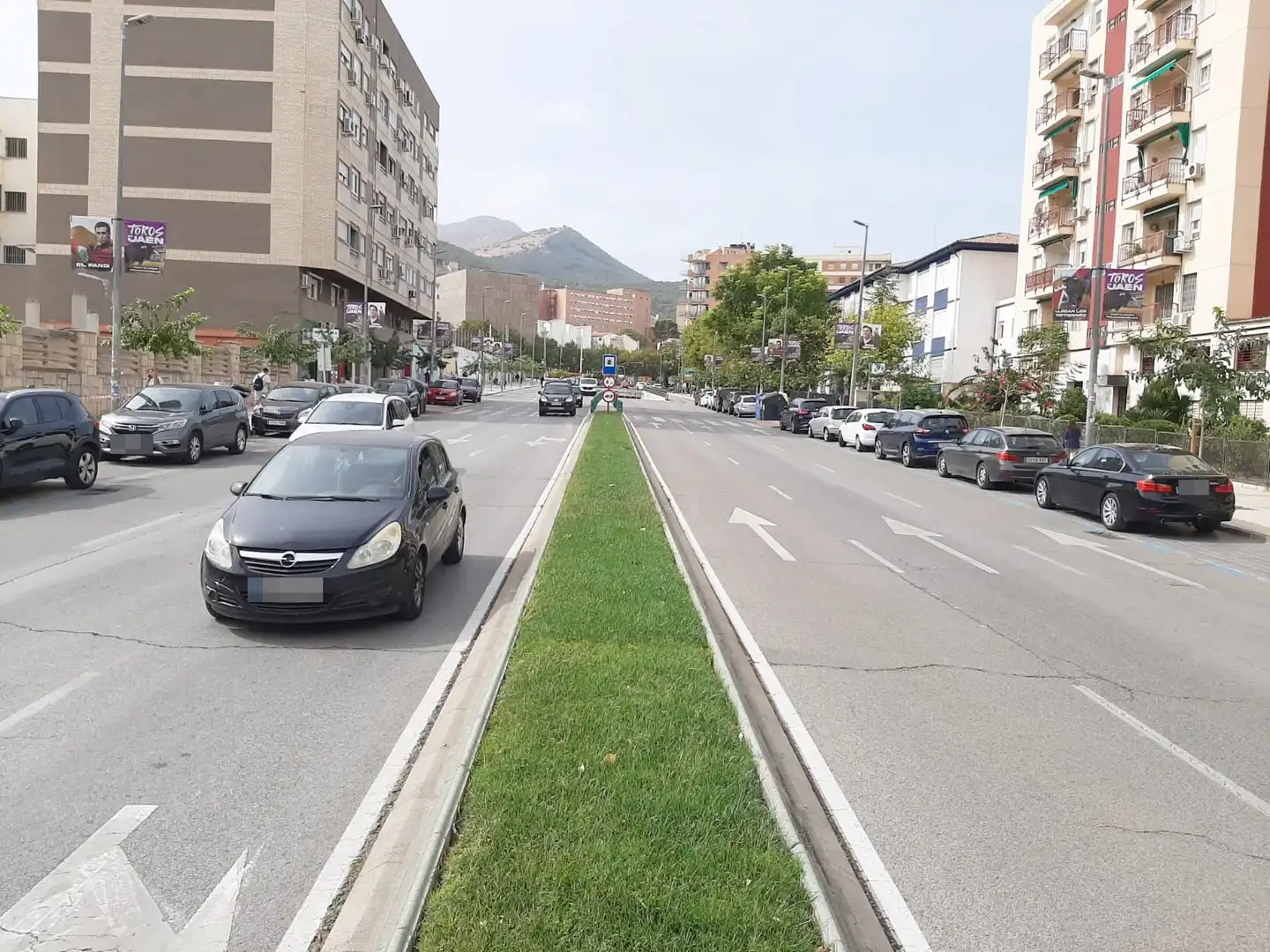 Aparcament amb ascensor en venda a Avenida Ruiz Jiménez 2, imagen 7