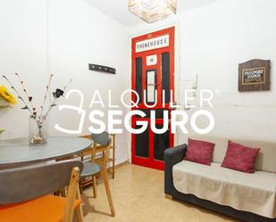 Bedroom of Flat to rent in  Madrid Capital  with Heating, Terrace and Furnished