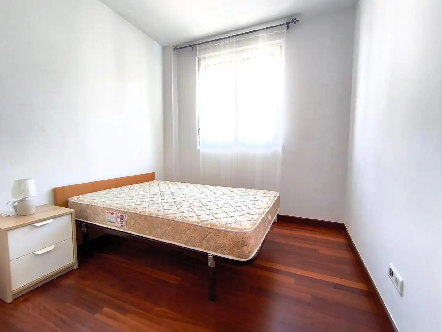 Bedroom of Flat for sale in Castañeda  with Heating