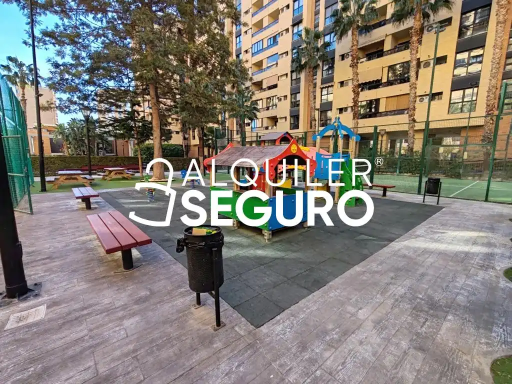 Terrace of Flat for rent in Alicante / Alacant  with Air Conditioner, Heating and Terrace