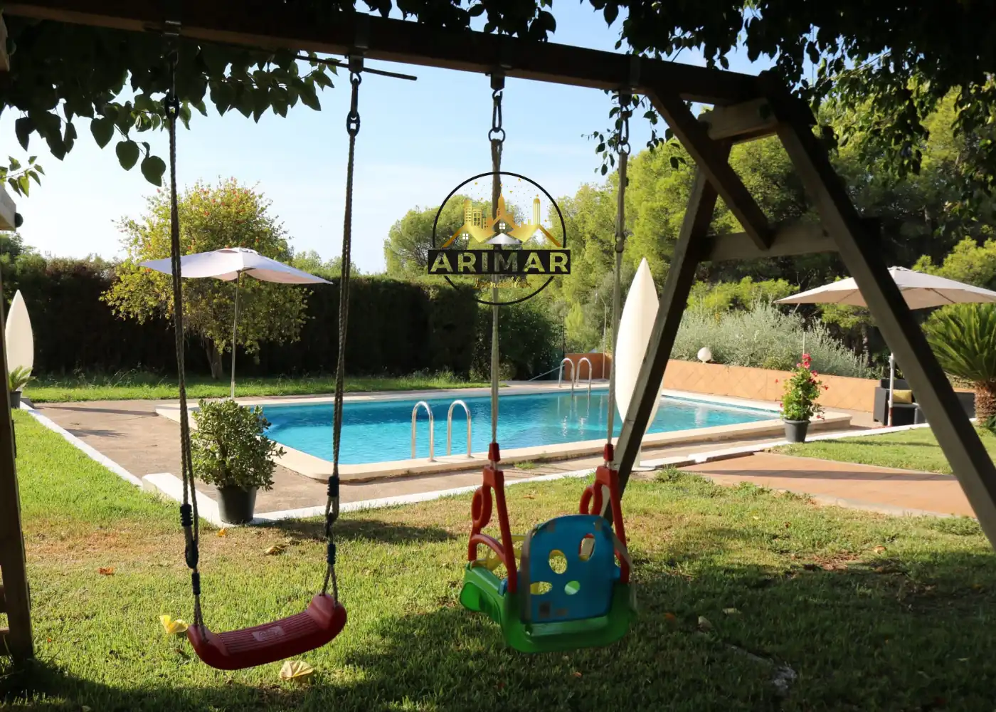 Piscina de Casa o xalet en venda en Benicasim / Benicàssim amb Calefacció, Jardí privat i Terrassa