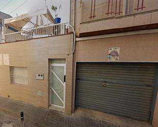 Exterior view of Single-family semi-detached for sale in Sabadell