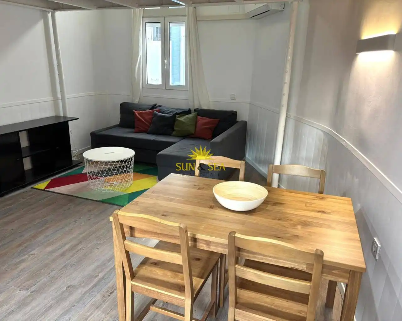Sala d'estar de Àtic de lloguer en Alicante / Alacant amb Aire condicionat, Calefacció i Moblat