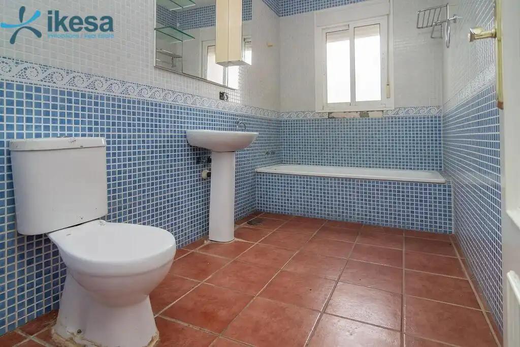 Baño de Casa o chalet en venta en Chiclana de la Frontera con Jardín privado y Piscina comunitaria