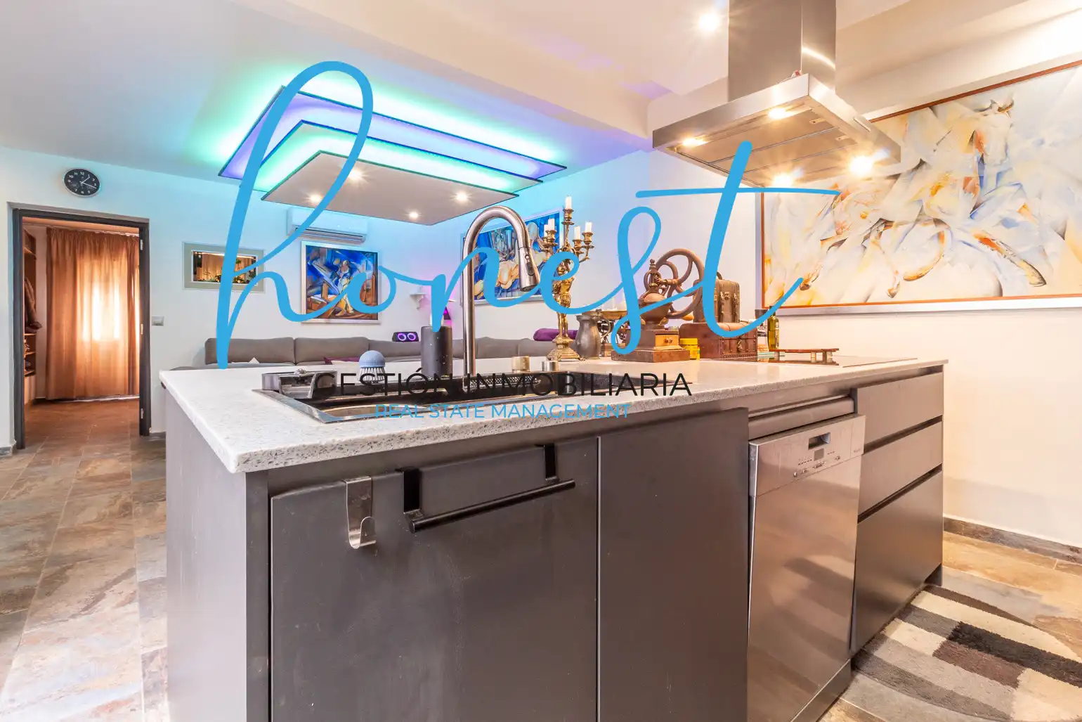Cocina de Casa o chalet en venta en Torremolinos con Aire acondicionado y Amueblado