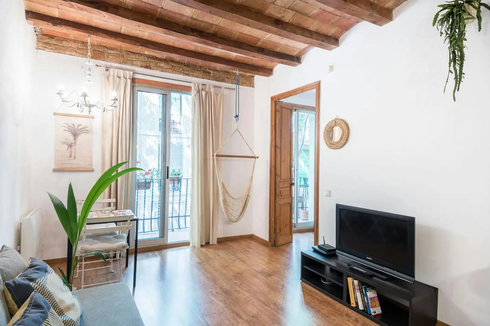 Living room of Flat for rent in Barcelona  with Heating, Furnished and Washing machine