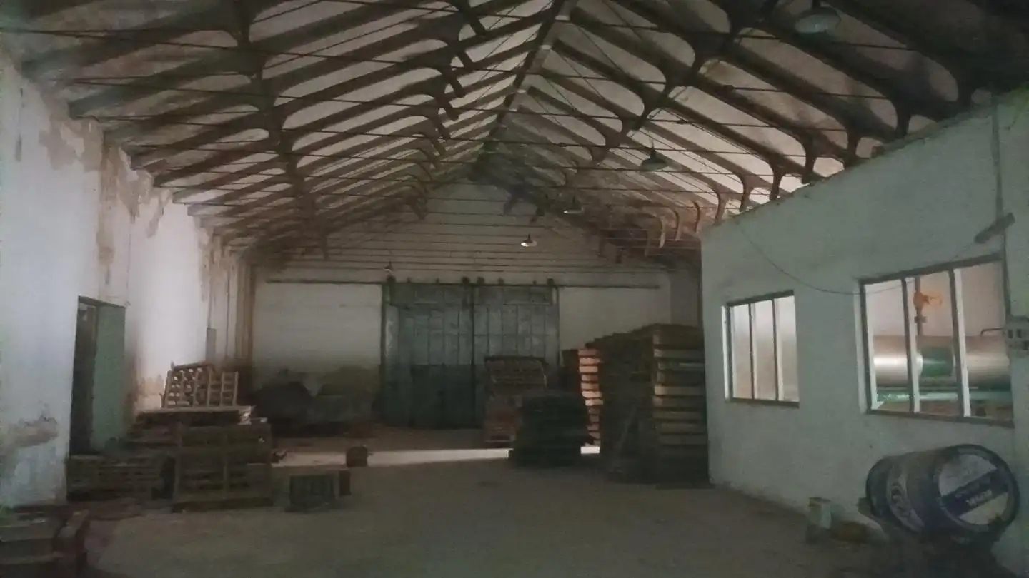 Nau industrial en venda en Alhama de Aragón