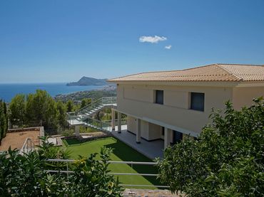 House with garden for sale in Altea ciudad