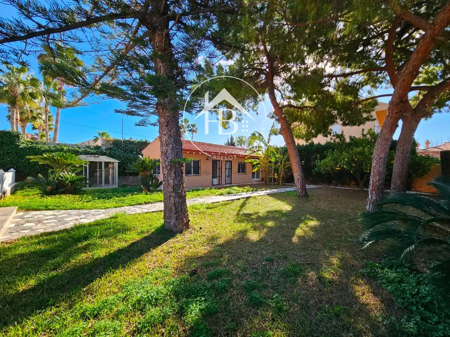 Jardín de Casa o chalet en venta en Mutxamel con Aire acondicionado, Calefacción y Trastero