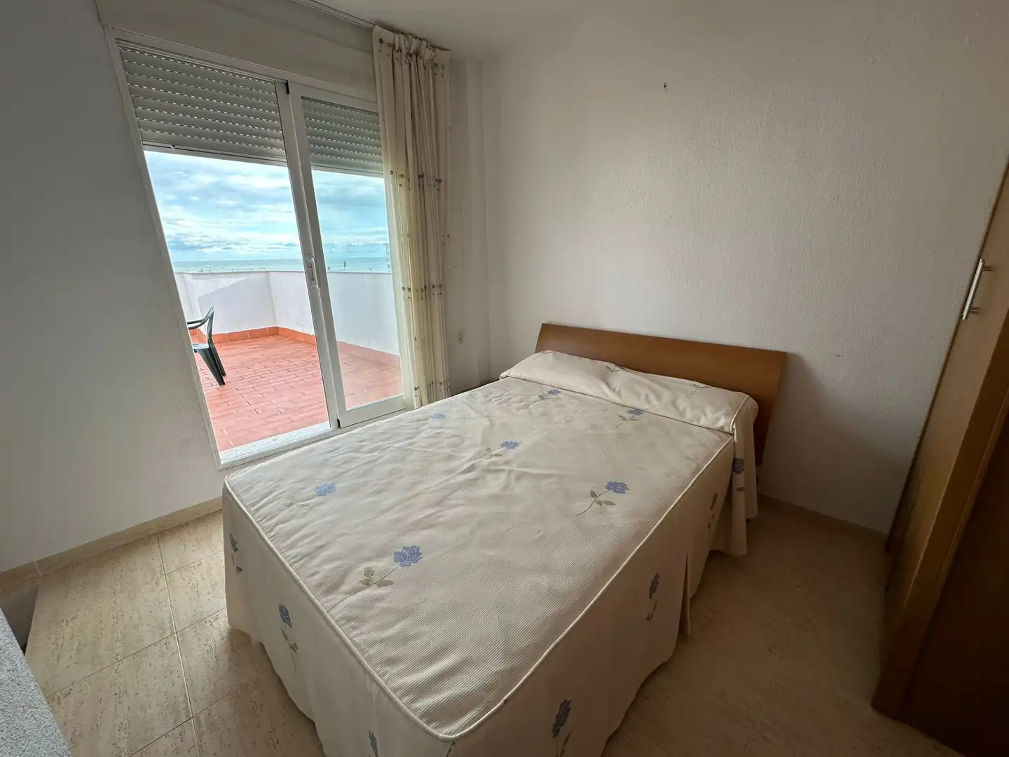 Habitación de Ático en venta en Benicarló con Terraza y Amueblado