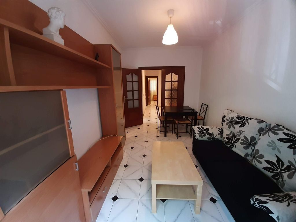 Living room of Flat to rent in  Madrid Capital  with Air Conditioner and Furnished