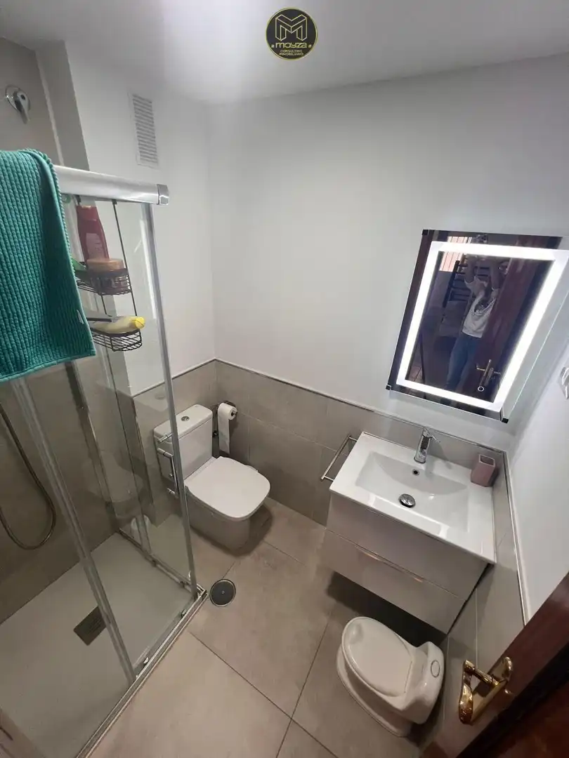 Bathroom of Flat for sale in Fuengirola  with Terrace