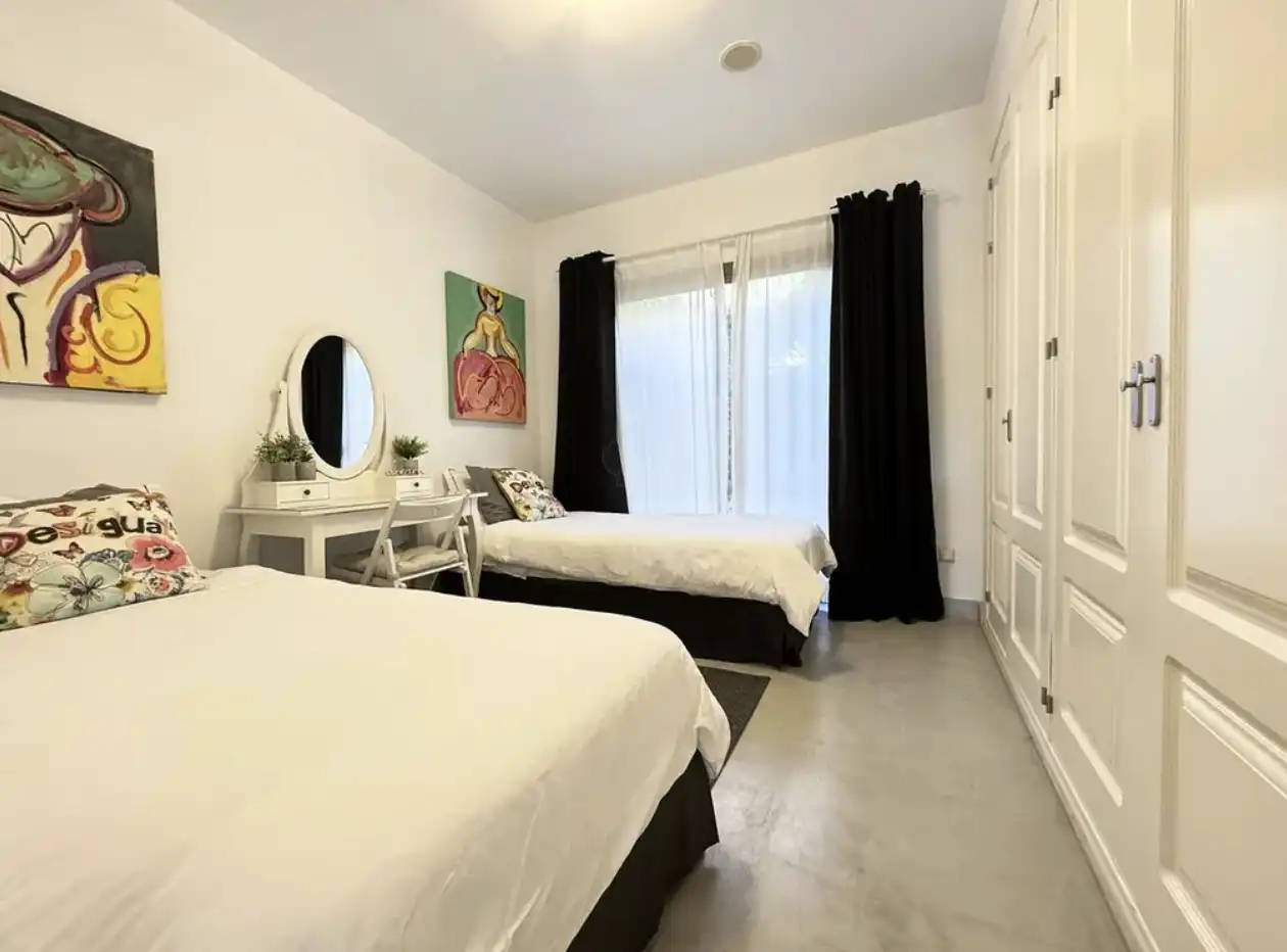 Ground floor for sale in Benahavís, Málaga