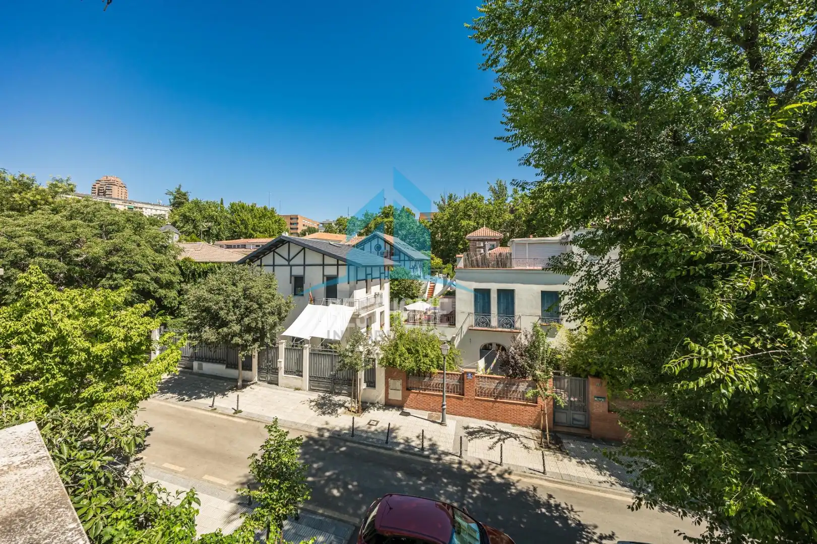 Vista exterior de Casa o chalet en venta en Madrid con Calefacción, Jardín privado y Parquet