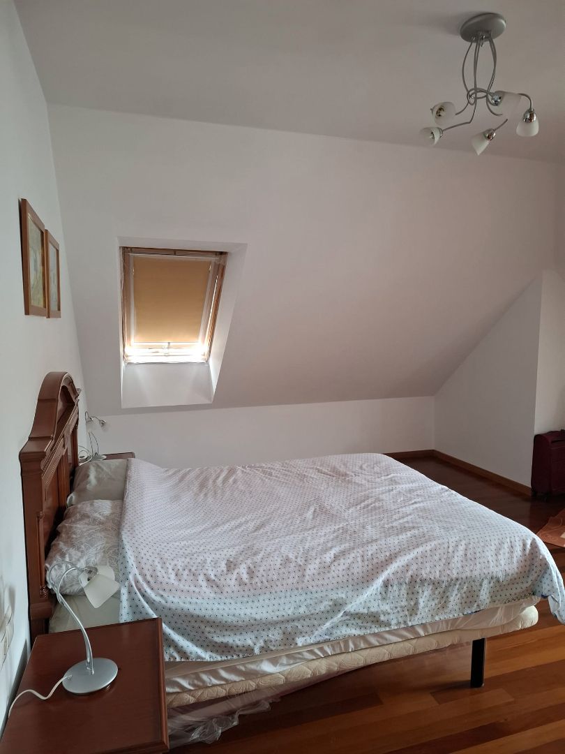 Dormitori de Àtic en venda en Ames amb Calefacció, Moblat i Forn