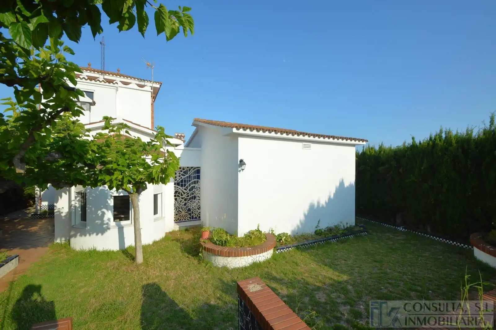 Jardí de Casa o xalet en venda en Vinaròs amb Jardí privat, Terrassa i Piscina