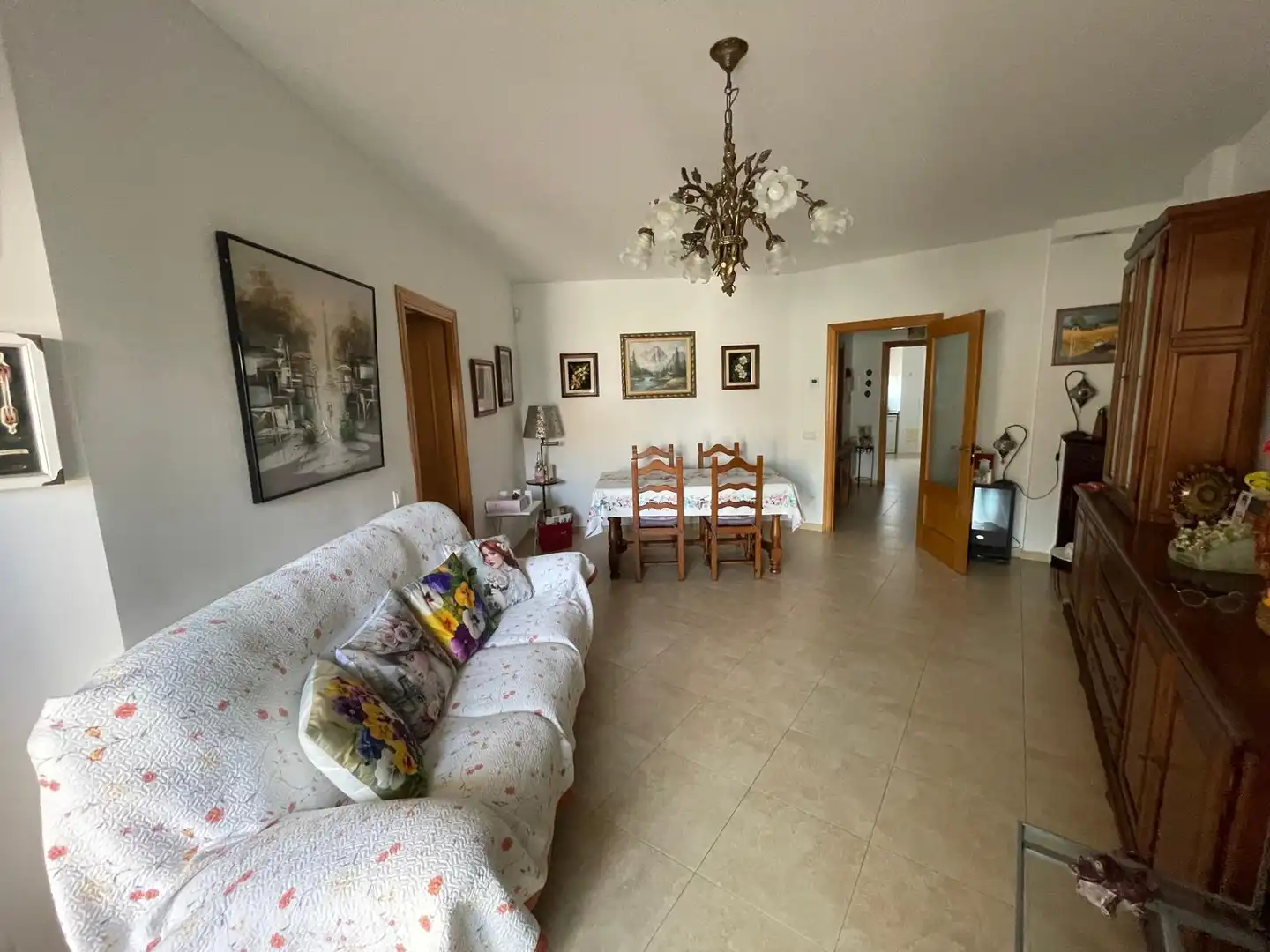 Sala d'estar de Pis en venda en Cubelles amb Calefacció, Parquet i Terrassa