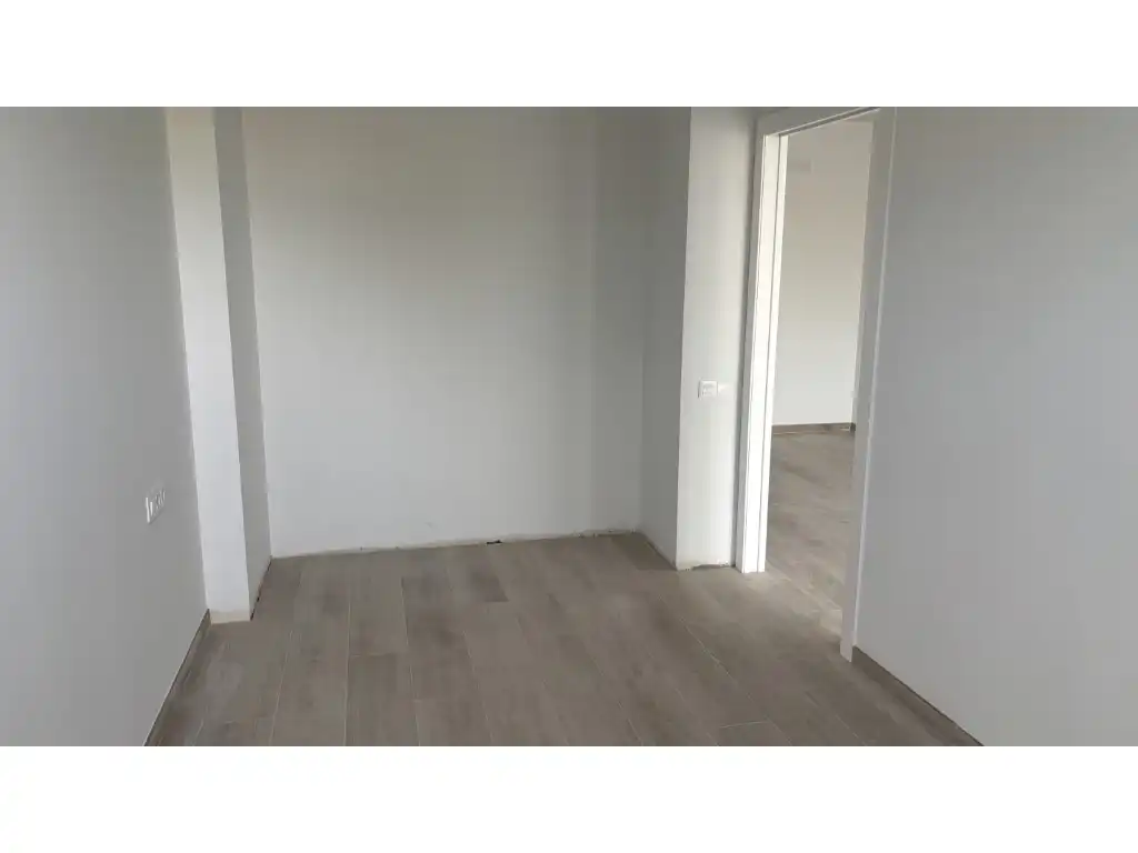 Schlafzimmer von Erdgeschoss zum Verkauf in Manlleu, Barcelona
