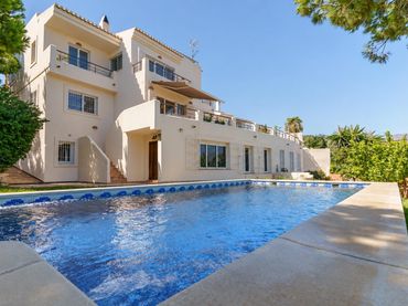 Villa con balcone in vendita a Calle Calle Naranjo, Monte de los Almendros