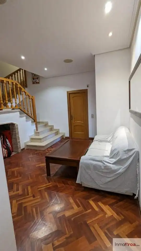 Haus oder Chalet zur Miete in Riba-roja de Túria mit Klimaanlage, Heizung und Privatgarten