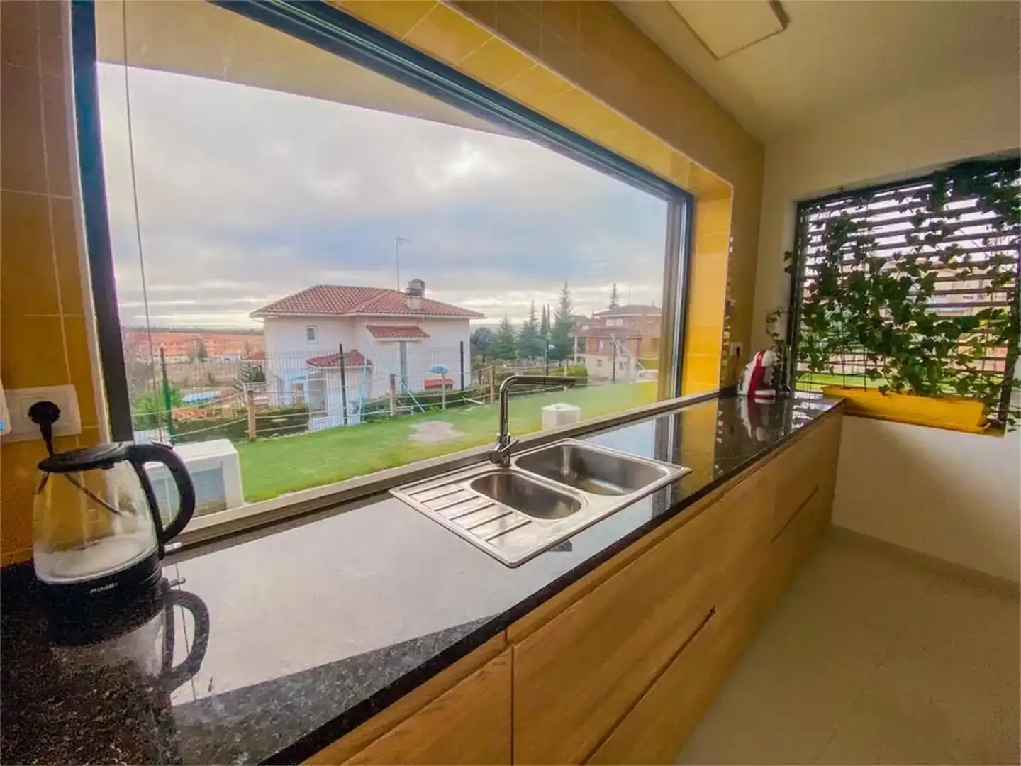Kitchen of Houses for sale in Almazán, Soria