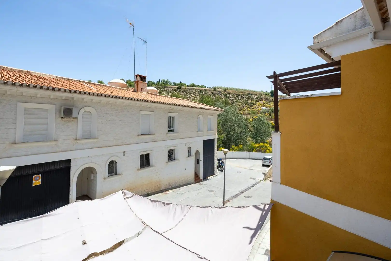 Vista exterior de Casa adosada en venta en Gójar con Calefacción