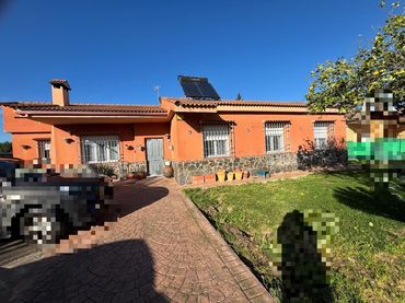Terrenos y solares en venta en calle orquidia