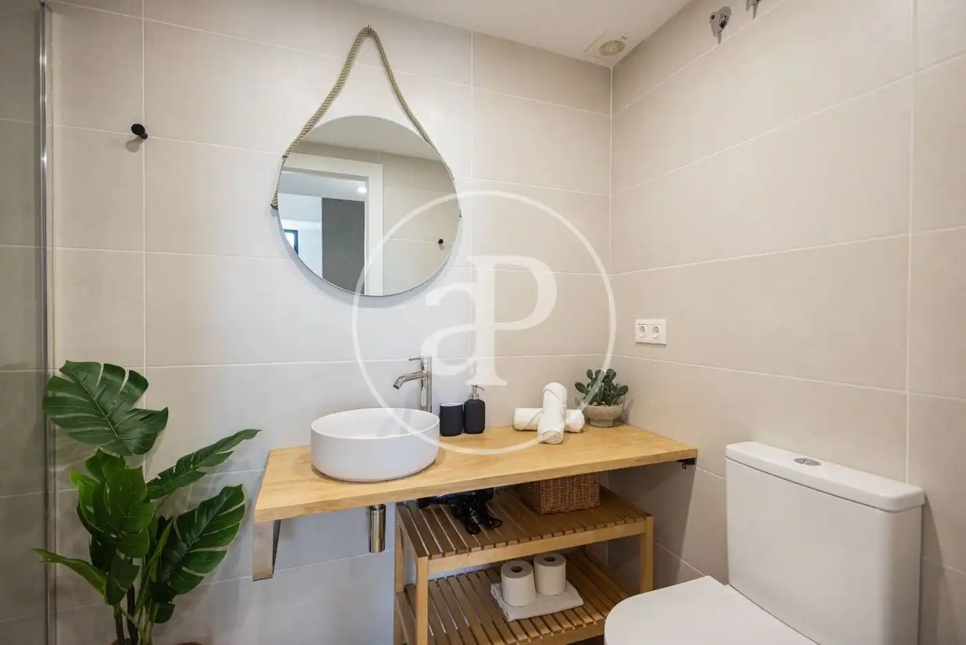 Baño de Loft en venta en Valencia con Aire acondicionado, Calefacción y Amueblado
