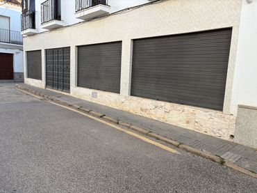 Business premises to rent in Calle San Antonio 9