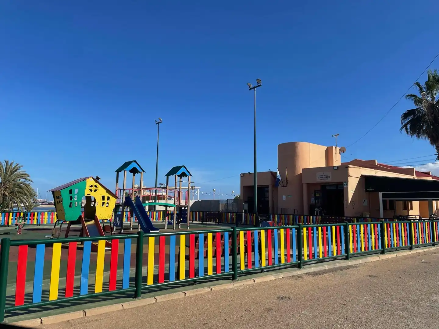 Vista exterior de Planta baja en venta en Cartagena con Aire acondicionado, Calefacción y Jardín privado