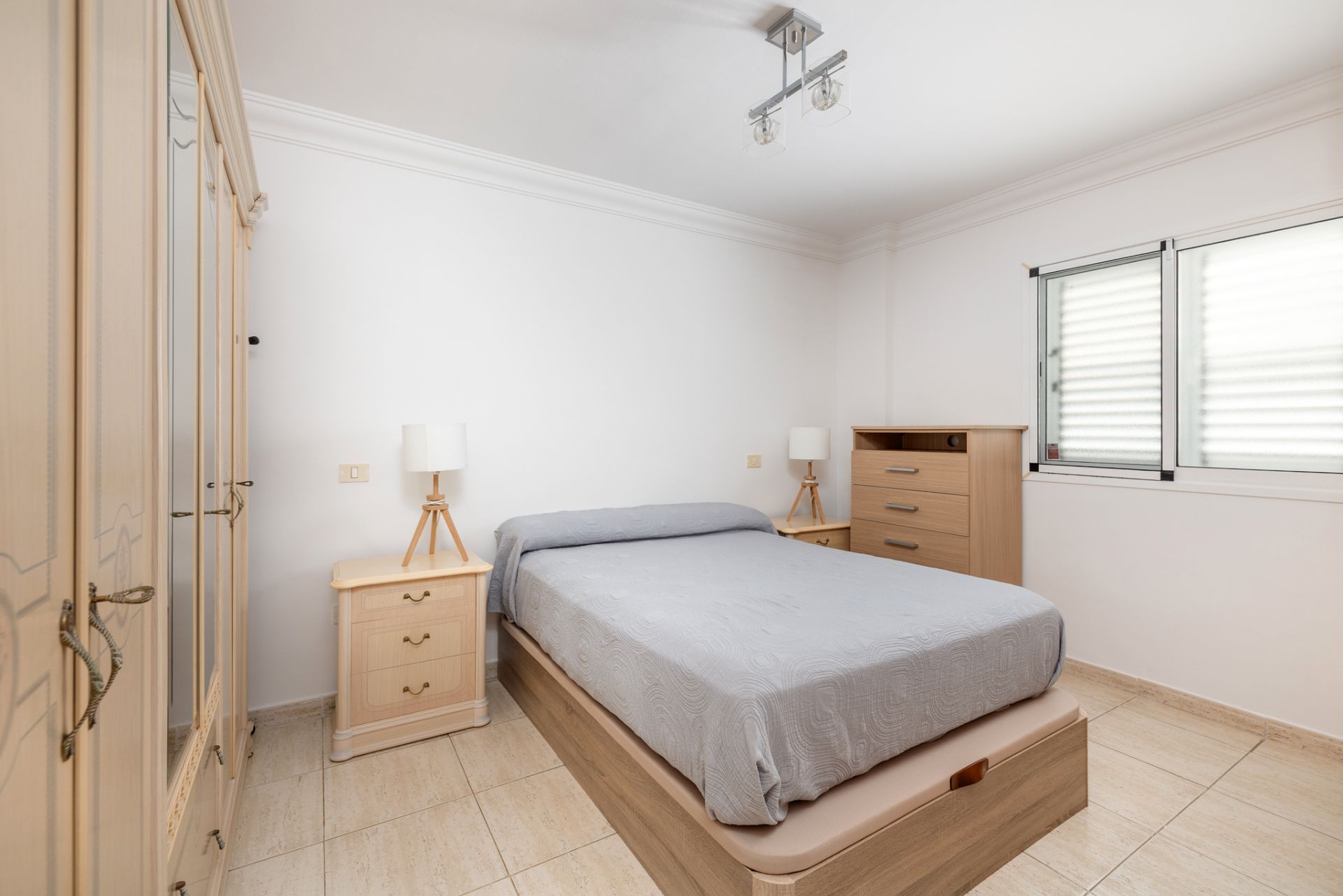 Dormitori de Pis en venda en Las Palmas de Gran Canaria amb Aire condicionat i Moblat