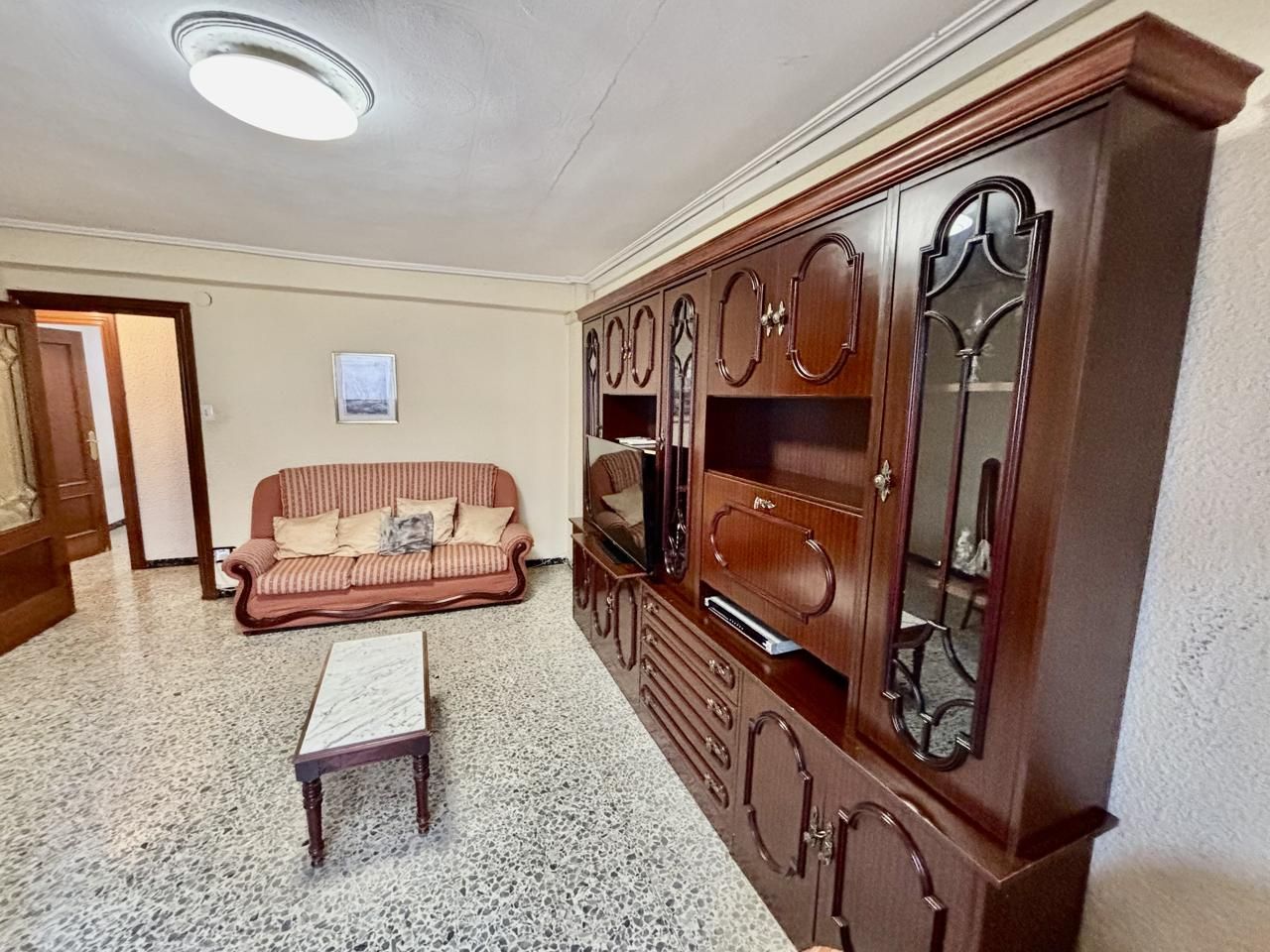 Living room of Flat for sale in  Zaragoza Capital  with Air Conditioner, Heating and Balcony