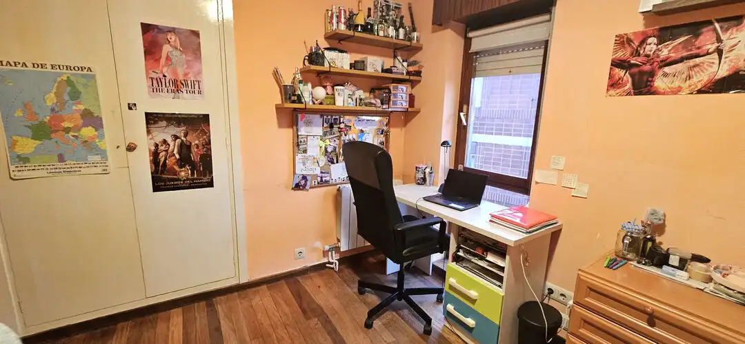 Schlafzimmer von Wohnung zum Verkauf in Getxo  mit Heizung und Abstellraum