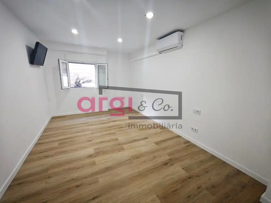 Business premises for sale in Centre, imagen 8