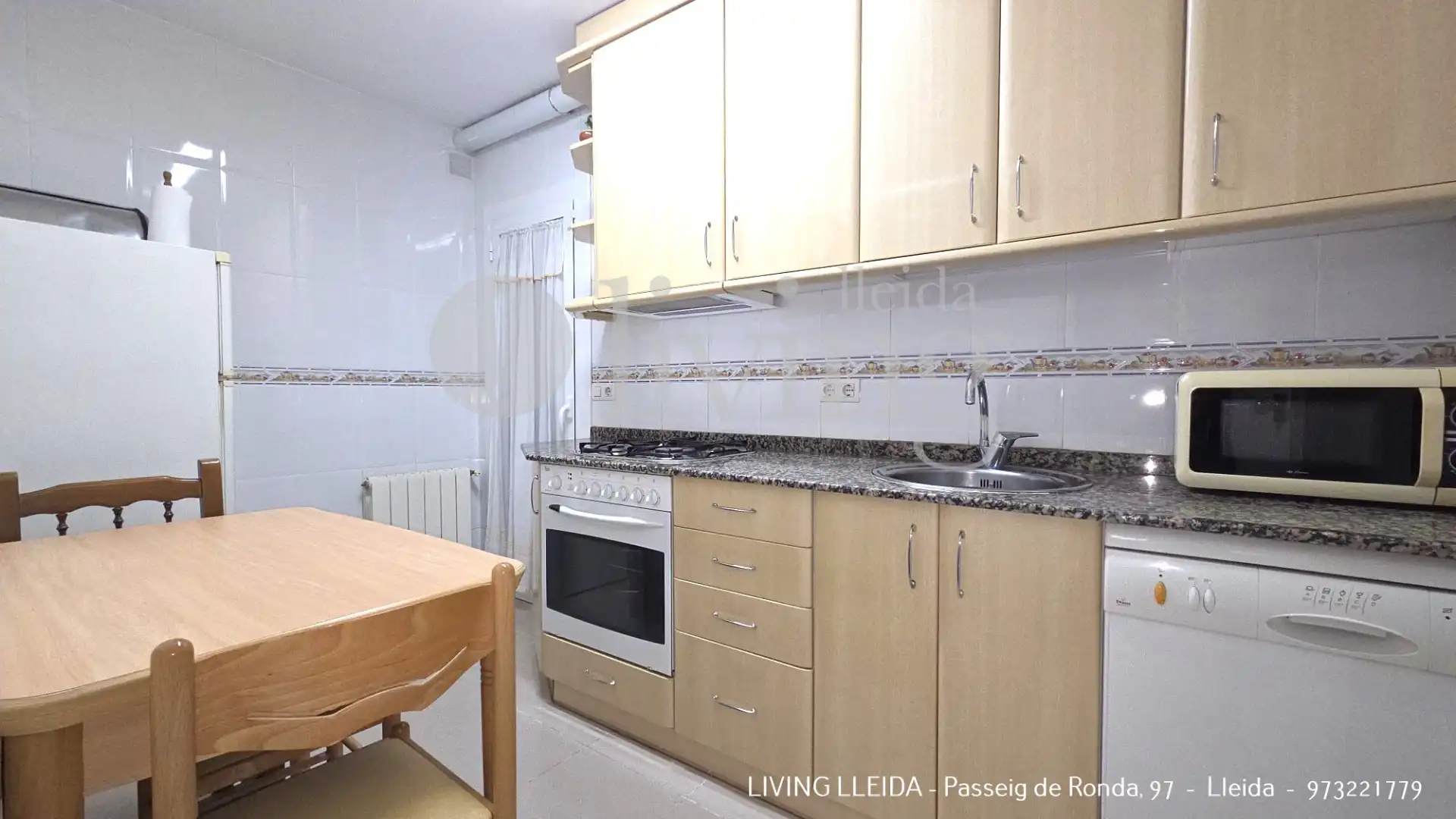 Kitchen of Flat for sale in Lleida  with Air Conditioner, Heating and Furnished