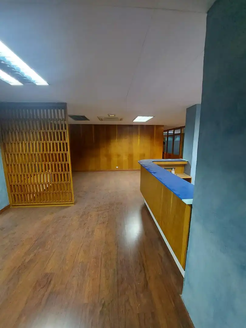 Office for sale in Murcia  with Air Conditioner and Heating