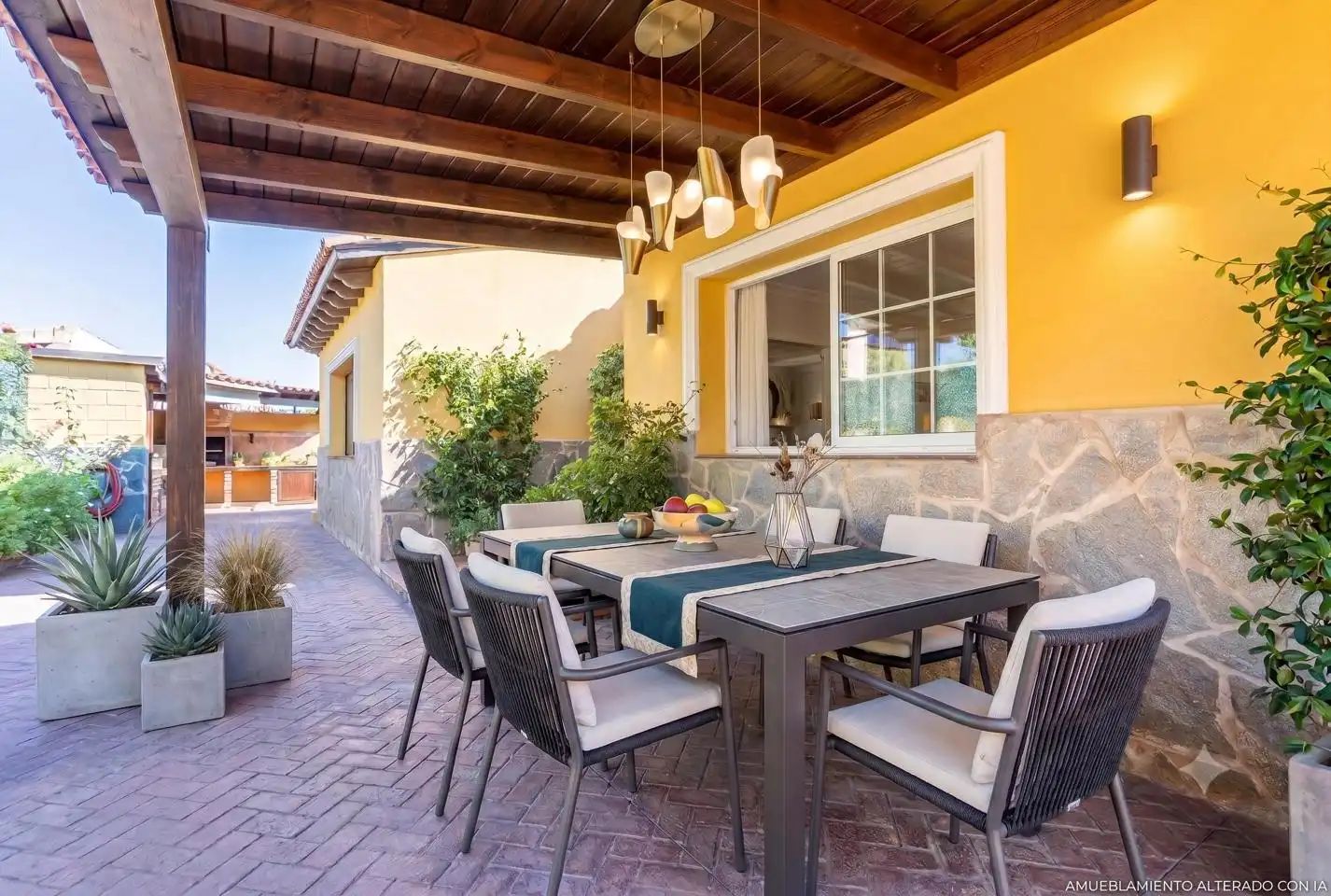 Terrassa de Casa o xalet en venda en Málaga amb Aire condicionat, Jardí privat i Terrassa