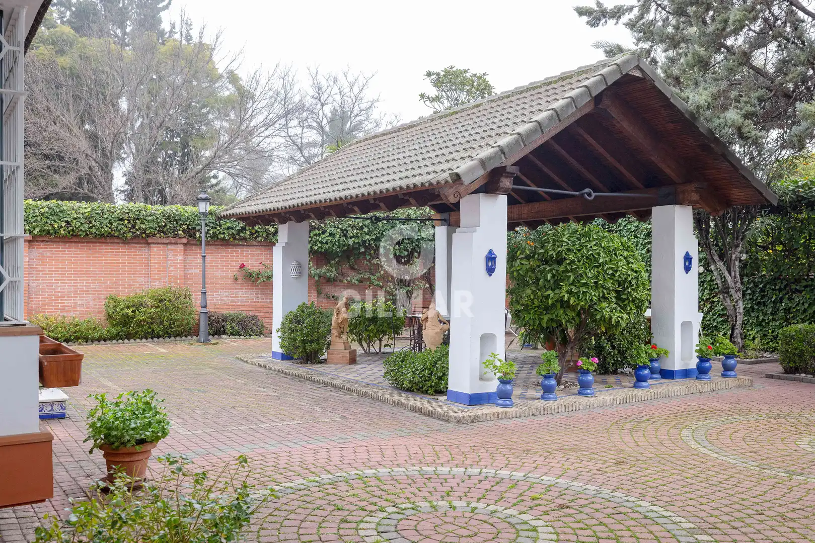 Jardí de Casa o xalet en venda en Sevilla amb Calefacció i Jardí privat
