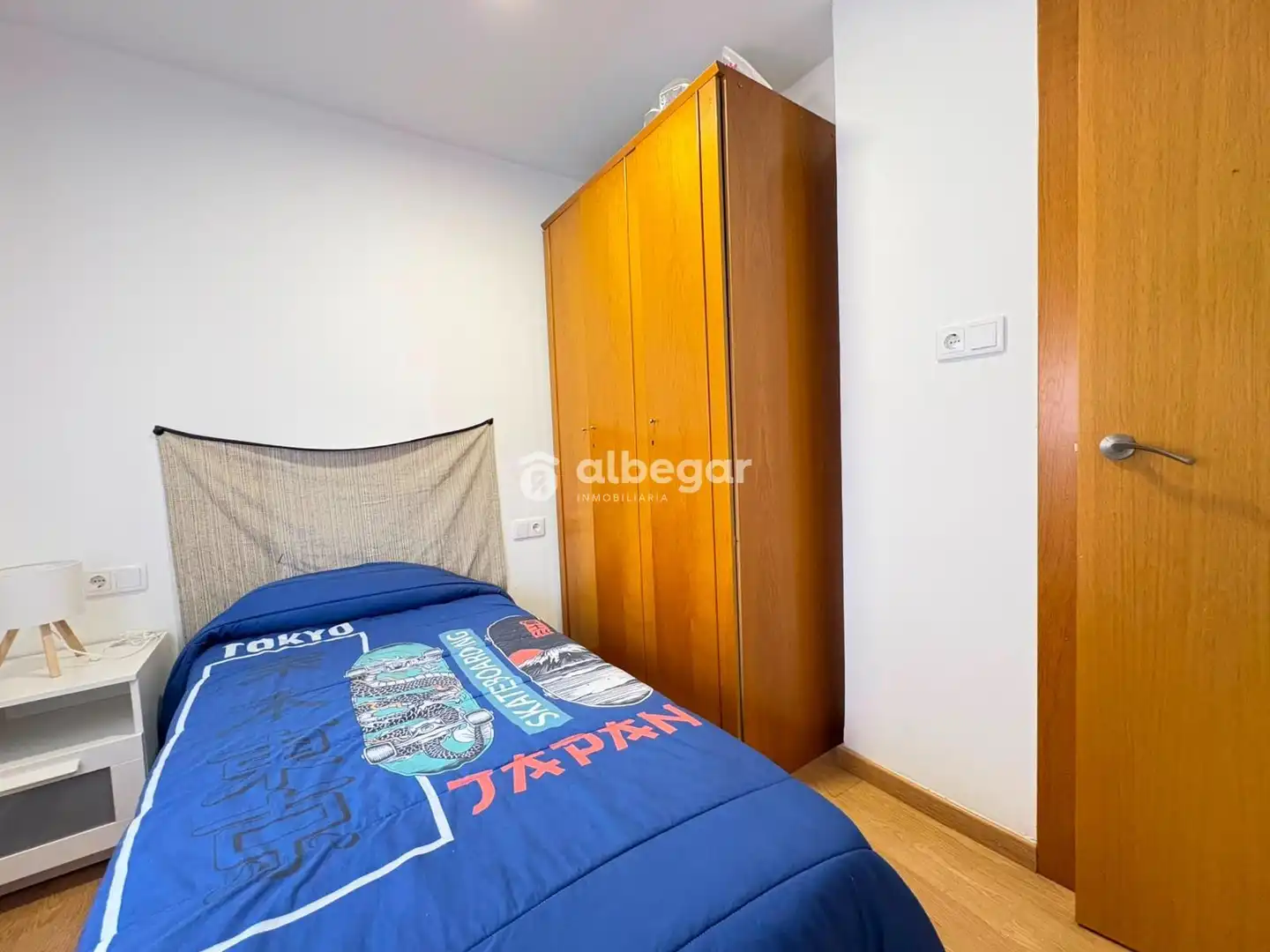 Habitación de Piso en venta en Quart de Poblet con Aire acondicionado y Amueblado