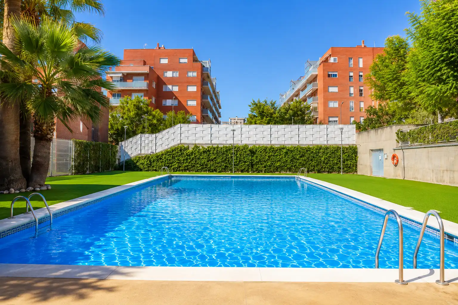 Piscina de Dúplex en venta en Reus con Aire acondicionado, Calefacción y Terraza