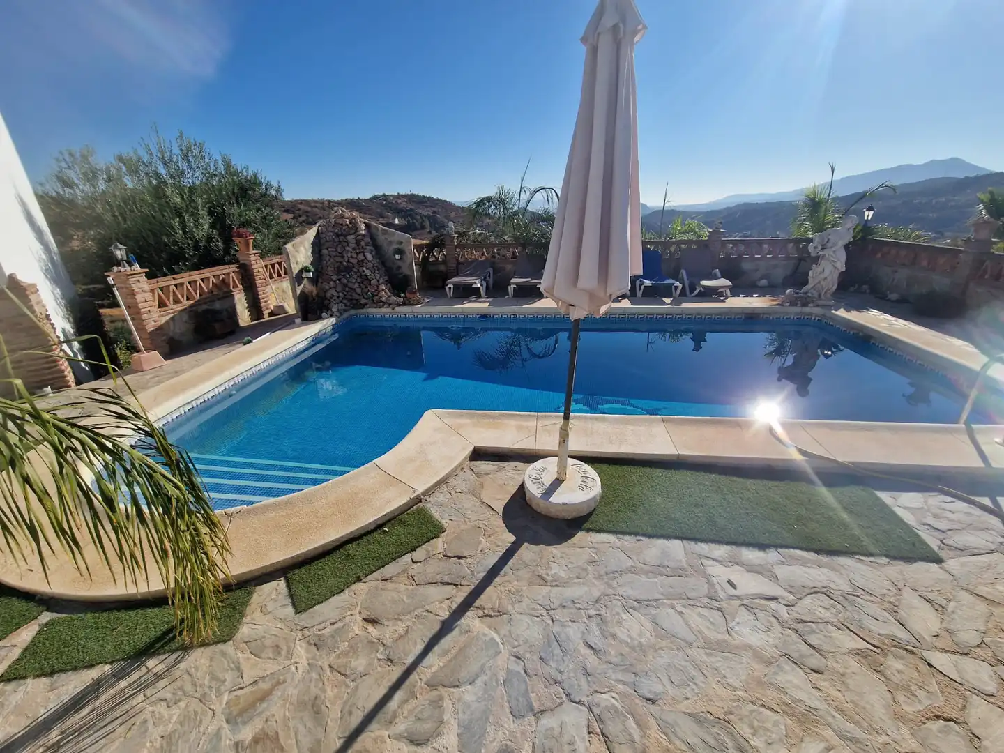 Xalet amb piscina en venda a Guaro