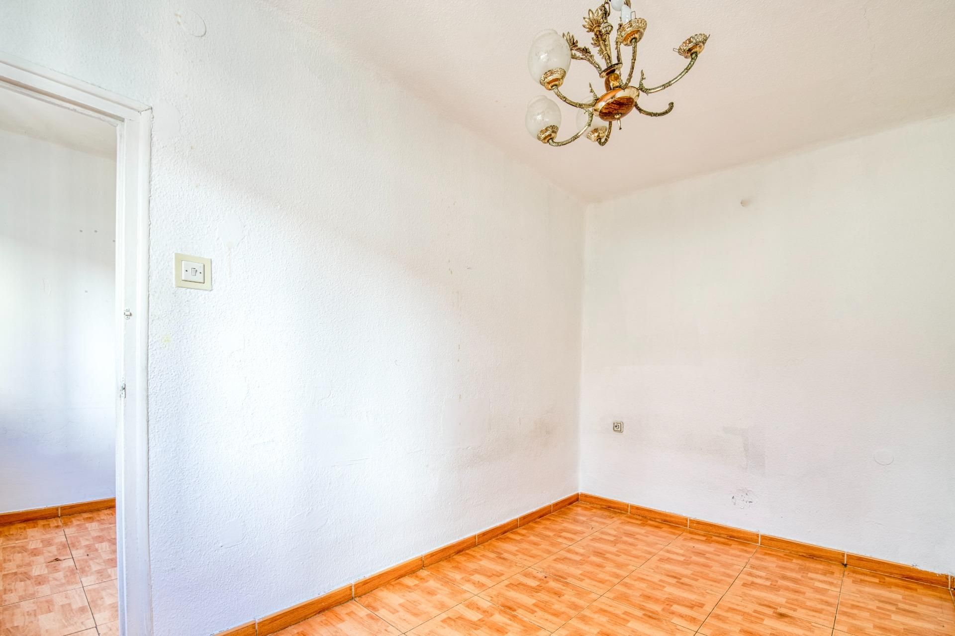 Schlafzimmer von Wohnung zum Verkauf in  Madrid Capital