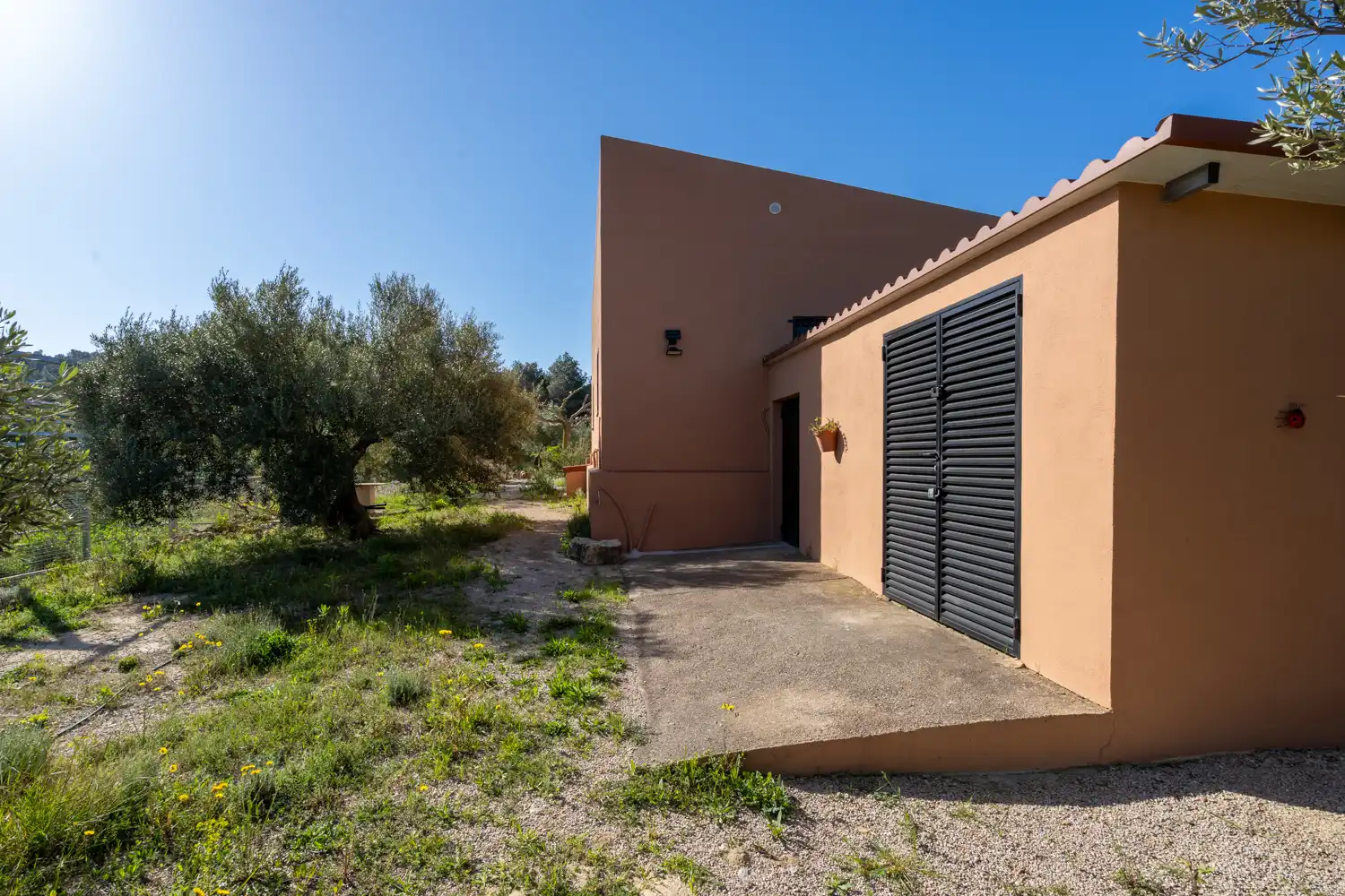 Vista exterior de Casa o xalet en venda en Tortosa amb Jardí privat, Moblat i Rentadora