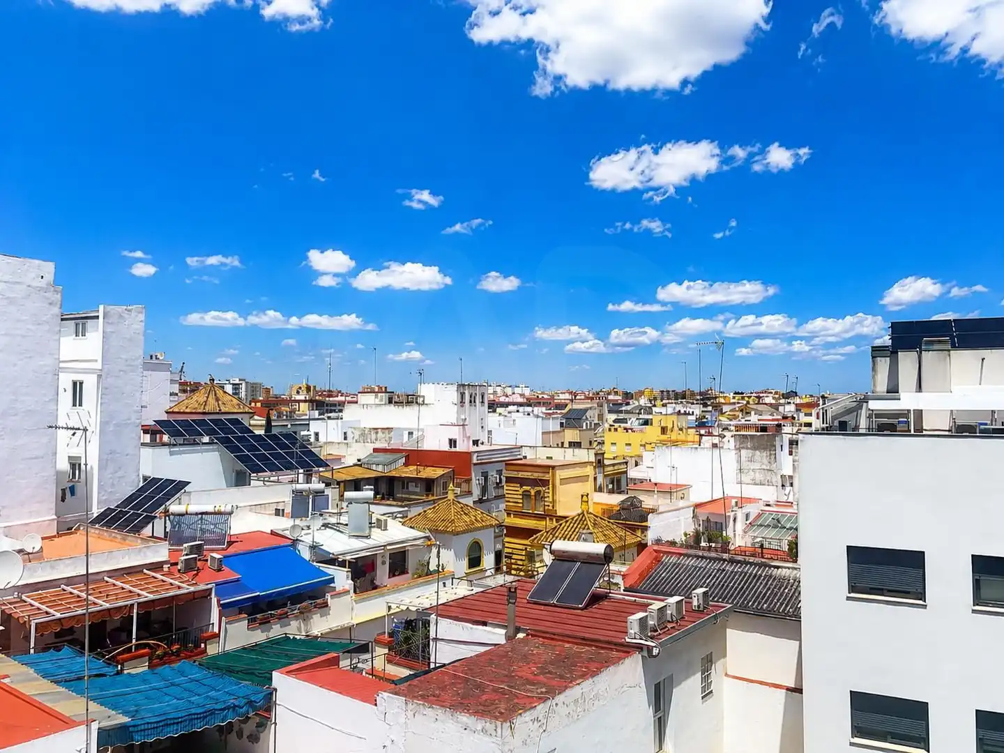 Exterior view of Attic for sale in Sevilla  with Air Conditioner, Heating and Terrace