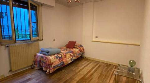 Foto 4 de Piso de alquiler en Gros, Gipuzkoa