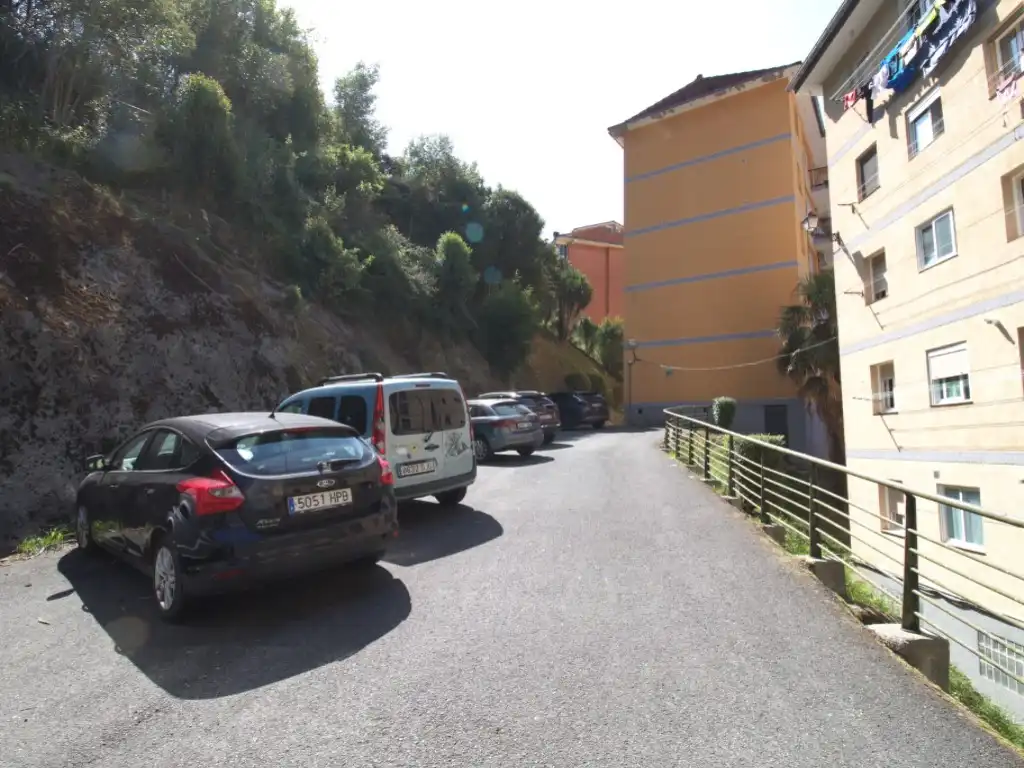 Flat with lift for sale in Avenida Ulia, imagen 31