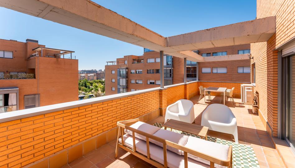 Photo 1 of Attic to rent in Calle de Isabel Clara Eugenia, 43, Sanchinarro, Madrid